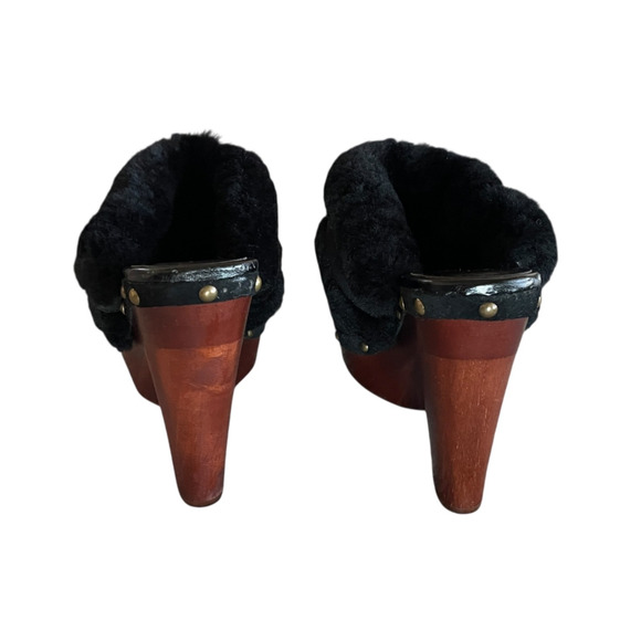 LAUREN RALPH LAUREN Woman's Size 6.5 Black Suede Faux Fur 5" Heel Platform Clogs - Picture 10 of 12